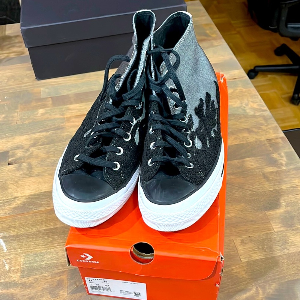 Stylish and fun converse high top sneakers